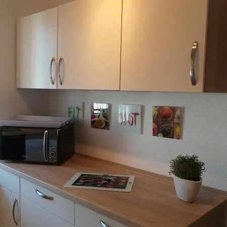 Ferien Im Reetdachhaus *