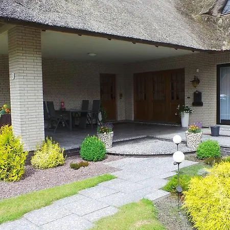 Ferien Im Reetdachhaus Appartement Berumerfehn