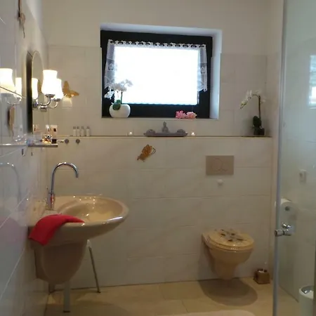 Ferien Im Reetdachhaus Appartement Berumerfehn